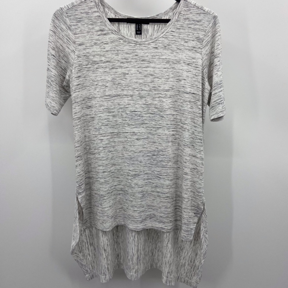 Lisa Rinna Short Sleeve Hi/Lo Tunic Top - XS